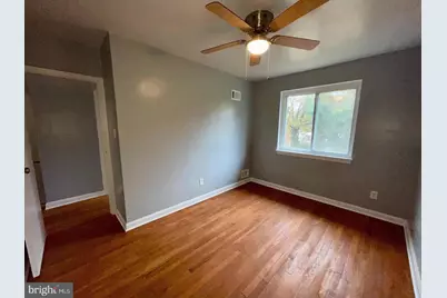 5028 Roseld Court, Oxon Hill, MD 20745 - Photo 7