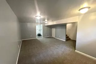 5028 Roseld Ct, Oxon Hill, MD 20745 - Photo 9