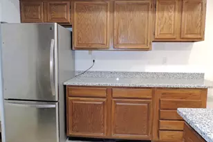 12206 Maycheck Ln, Bowie, MD 20715 - Photo 11