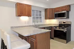 12206 Maycheck Ln, Bowie, MD 20715 - Photo 9