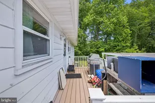 12425 Lanham Severn Rd, Bowie, MD 20720 - Photo 13