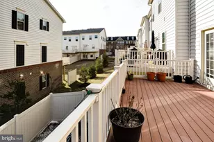 14301 Ridge View Ln, Laurel, MD 20707 - Photo 13