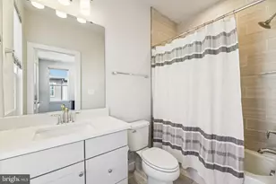 5600 Hyattsville Dr, Hyattsville, MD 20782 - Photo 51