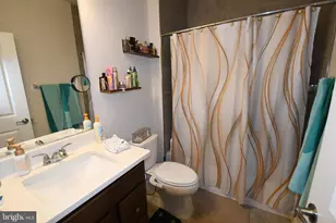 5937 Northwest Dr, Hyattsville, MD 20782 - Photo 7