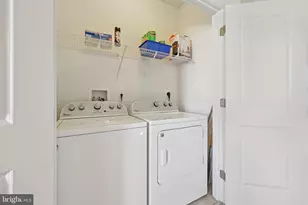 7206 Wood Mdw Wy, Lanham, MD 20706 - Photo 43