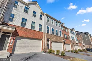 10044 Dorsey Ln, Lanham, MD 20706 - Photo 11