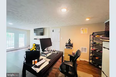 7802 Beechnut Road, Capitol Heights, MD 20743 - Photo 9