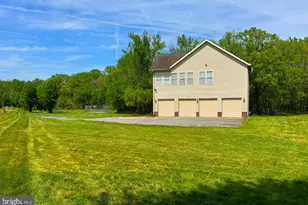16619 Peach St, Bowie, MD 20716 - Photo 7