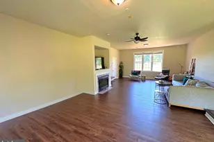 16619 Peach St, Bowie, MD 20716 - Photo 29