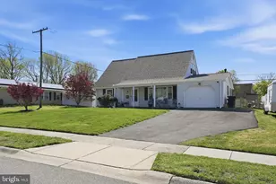 12109 Rockledge Dr, Bowie, MD 20715 - Photo 3