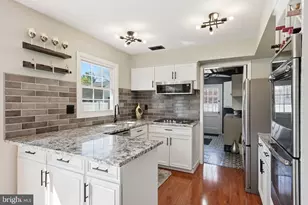 12109 Rockledge Dr, Bowie, MD 20715 - Photo 5