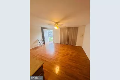 1894 Village Green Drive, Hyattsville, MD 20785 - Photo 5