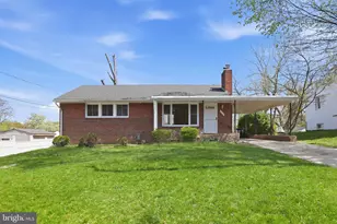 5709 84th AveHyattsvilleMD 20784 - Photo 1