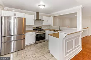 7917 Grant Dr, Glenarden, MD 20706 - Photo 19