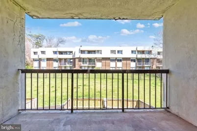 10122 Campus Way S #203-1A, Upper Marlboro, MD 20774 - Photo 9