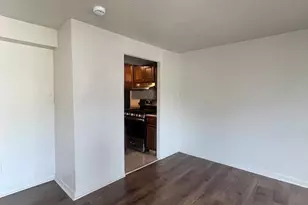 1910 Village Green Dr, Landover, MD 20785 - Photo 35