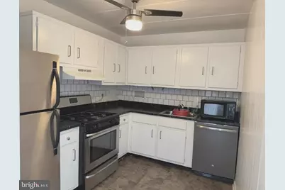 6011 Emerson Street #402, Bladensburg, MD 20710 - Photo 7