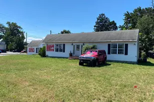 5424 Riverdale Rd, Riverdale, MD 20737 - Photo 1