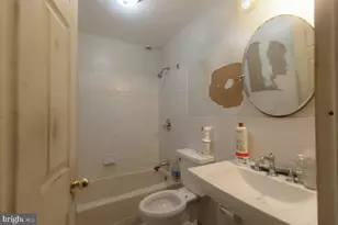 13203 Clarington Ct, Laurel, MD 20708 - Photo 19