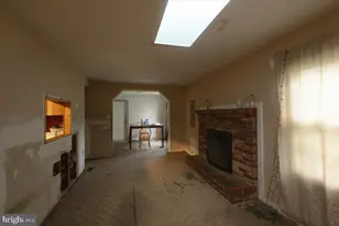 13203 Clarington Ct, Laurel, MD 20708 - Photo 7