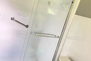 5103 Acorn Dr, Temple Hills, MD 20748 - Photo 3