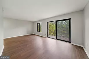 6934 Hanover Pkwy, Greenbelt, MD 20770 - Photo 3