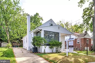 3404 Lancer Dr, Hyattsville, MD 20782 - Photo 3