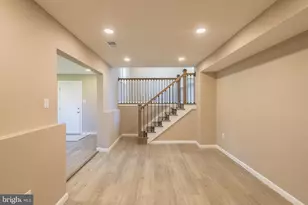 402 Warburton Oaks Dr, Fort Washington, MD 20744 - Photo 9