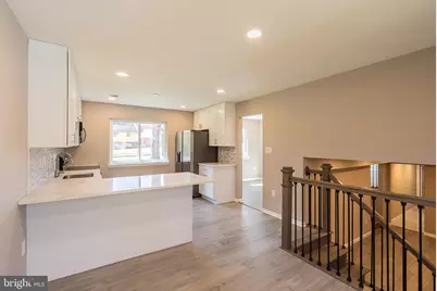 402 Warburton Oaks Drive, Fort Washington, MD 20744 - Photo 5