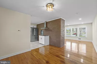 8405 Ravenswood, New Carrollton, MD 20784 - Photo 15