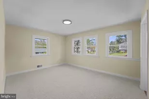 8405 Ravenswood, New Carrollton, MD 20784 - Photo 39