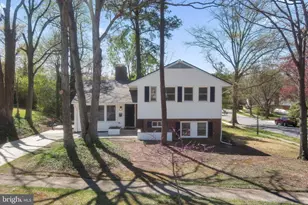 8405 Ravenswood, New Carrollton, MD 20784 - Photo 37