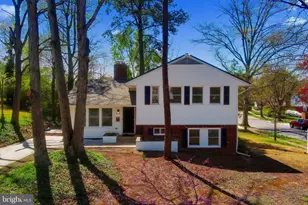 8405 Ravenswood, New Carrollton, MD 20784 - Photo 35