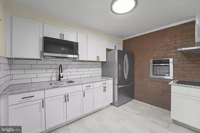8405 Ravenswood, New Carrollton, MD 20784 - Photo 7