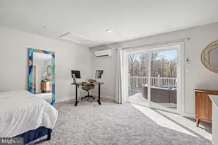 10878 Foxtrot Cir, Upper Marlboro, MD 20772 - Photo 29