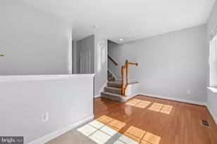 4210 Talmadge Cir, Suitland, MD 20746 - Photo 5