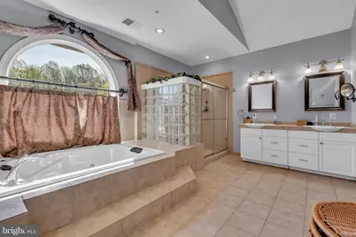 16901 Federal Hill Court, Bowie, MD 20716 - Photo 33