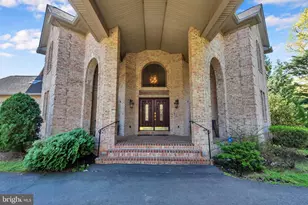 16901 Federal Hill Ct, Bowie, MD 20716 - Photo 3