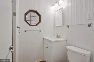 2912 Barrister Ln, Bowie, MD 20715 - Photo 17
