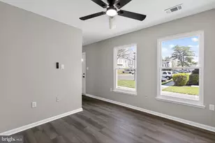 7509 Courtney Pl, Landover, MD 20785 - Photo 3