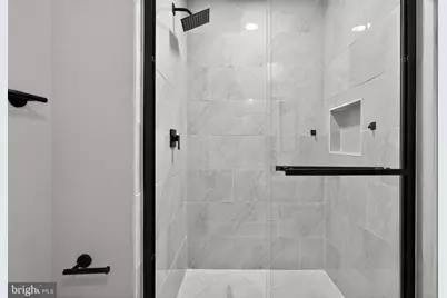 7509 Courtney Place, Landover, MD 20785 - Photo 23
