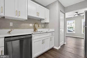 7509 Courtney Pl, Landover, MD 20785 - Photo 11