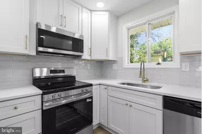 6604 Valley Park Road, Capitol Heights, MD 20743 - Photo 13