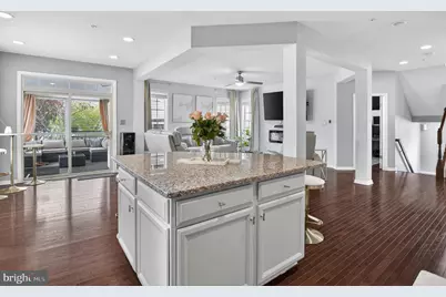 2608 Saint Nicholas Way, Glenarden, MD 20706 - Photo 9