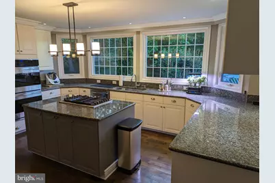 7514 Lake Glen Drive, Glenn Dale, MD 20769 - Photo 9