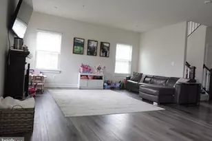 8110 Iron Hl Ct, Brandywine, MD 20613 - Photo 7