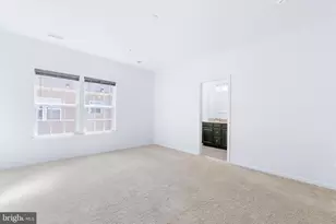 5365 S Center Dr, Greenbelt, MD 20770 - Photo 25