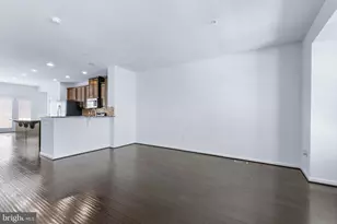 5365 S Center Dr, Greenbelt, MD 20770 - Photo 17