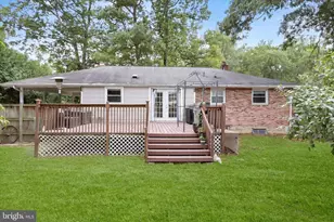 15901 Bond Mill Rd, Laurel, MD 20707 - Photo 23
