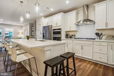 102 Saint Ives Place #209, National Harbor, MD 20745 - Photo 3